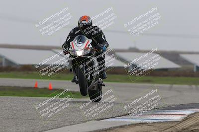 media/Nov-29-2025-TrackDaz (Sat) [[10ae2d9bce]]/A Group/Session 4 (Wheelie Bump)/